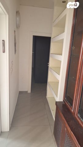 דירה, ירמיהו, בני ברק