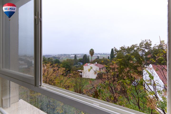 דירה, האגוז, בנימינה גבעת עדה