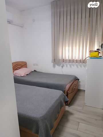 דירה, נחמה, חומת שמואל, הר חומה, ירושלים