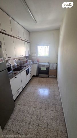 דירה, הצנחנים, ג' / מרכז מזרח העיר, רחובות