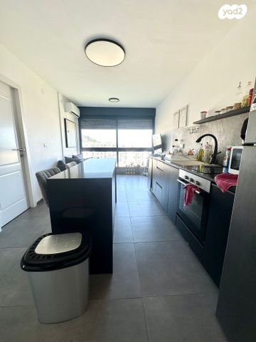 יהודה בורלא 