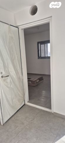 דירה, נתן אלבז, רובע ו', אשדוד