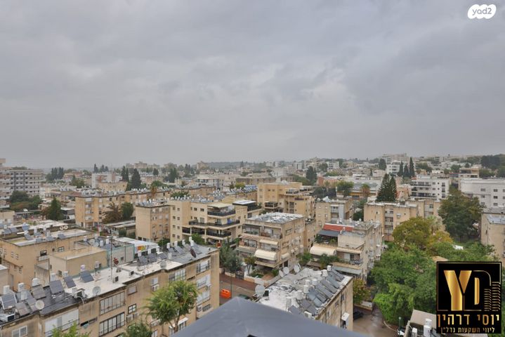 דירה, שדרות המגינים 5, מרכז העיר, קרית אתא