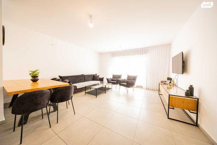 דירה, השלושה, נווה שמיר רמת בית שמש ה-1, בית שמש