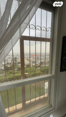 דירה, מעלה הגיבורים, בן דור, נשר