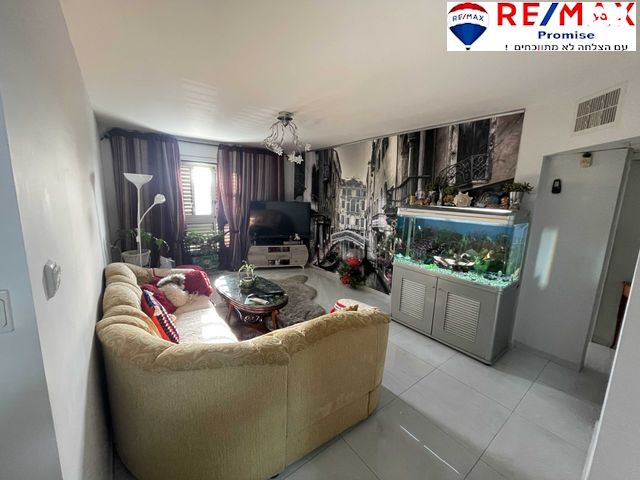 נווה אלונים