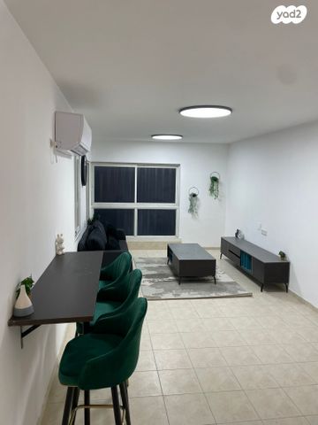 דירה, יהודה בורלא, רמות רמז, חיפה