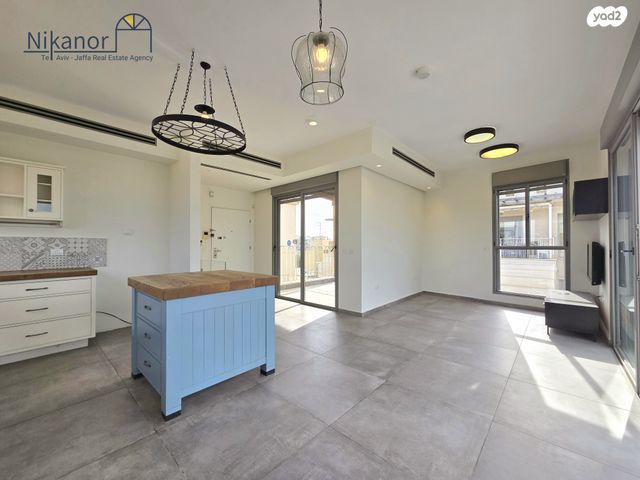 גג/ פנטהאוז, שם הגדולים, עג'מי, גבעת העליה, תל אביב יפו