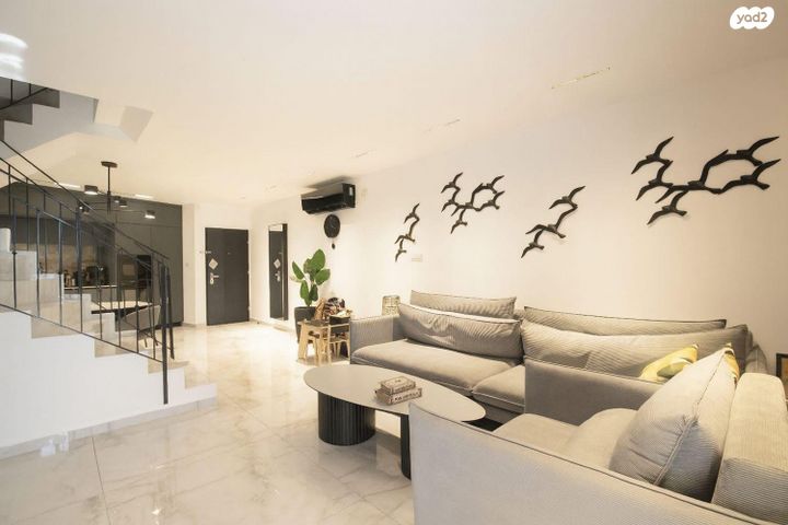 דופלקס, חטיבת גבעתי, המלאכה, יבנה