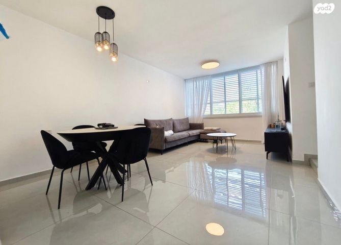 דירה, חנה ומיכאל לוין 12, רביבים, גני ראשון, ראשון לציון