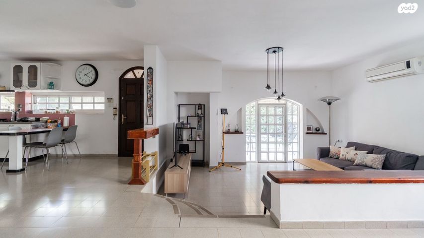 בית פרטי/ קוטג', מיתר / כרמית