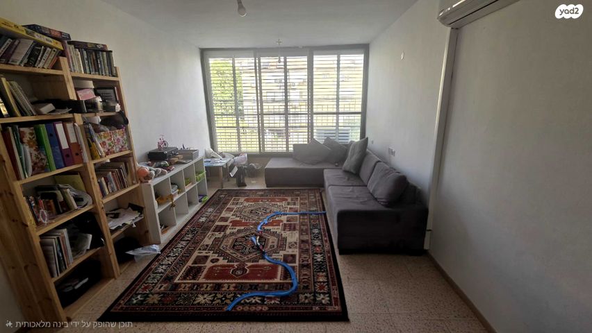 דירה, הצנחנים, ג' / מרכז מזרח העיר, רחובות