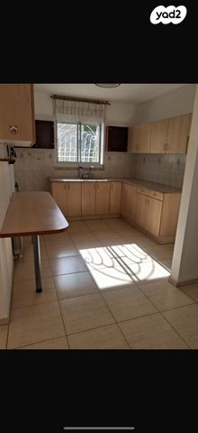 דירה, האלוף יוחאי בן נון, בית הכרם, רמת בית הכרם, ירושלים