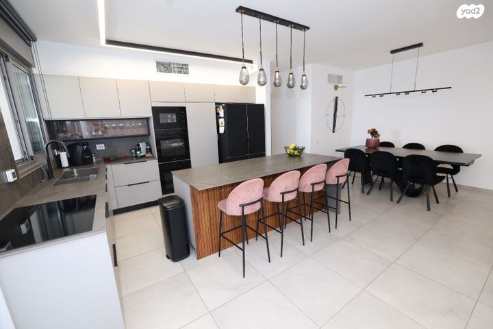 דירה, אברהם מחרז 18, סנטרל פארק / האצטדיון, באר שבע