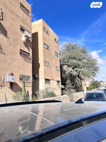 זלמן שניאור 