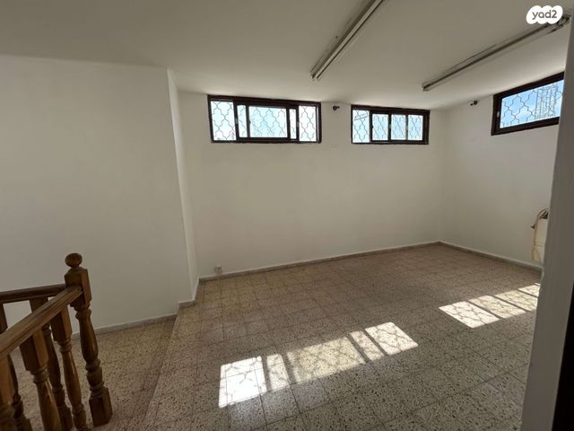 גג/ פנטהאוז, משה שרת 48, הצפון החדש - כיכר המדינה, תל אביב יפו