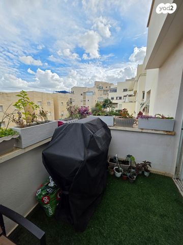 דירה, חגי הנביא, הנביאים, מודיעין מכבים רעות