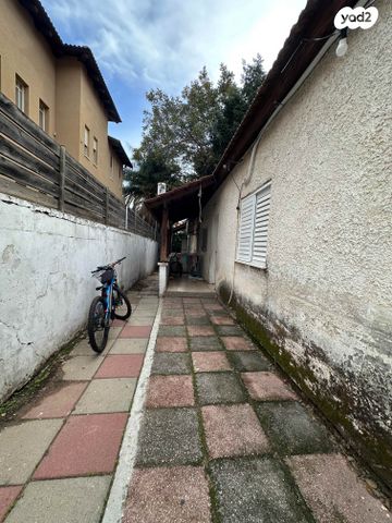 דו משפחתי, סירקין, סירקין, כפר סבא