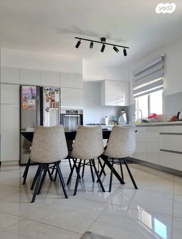 דירה, יעקב בן סירא, הרקפות, ראשון לציון