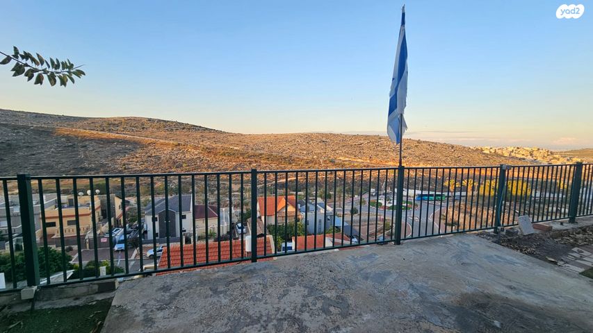 בית פרטי/ קוטג', בית אריה / עופרים