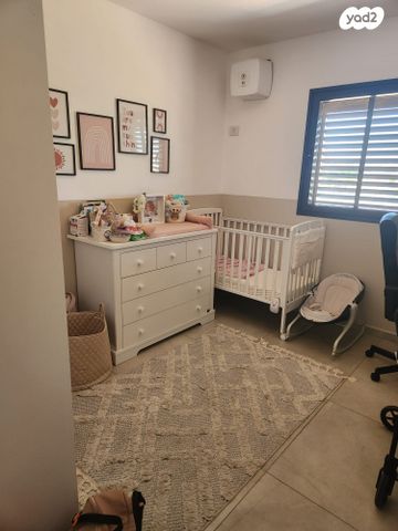 דירה, חיים הרצוג, מתחם 1200, הוד השרון