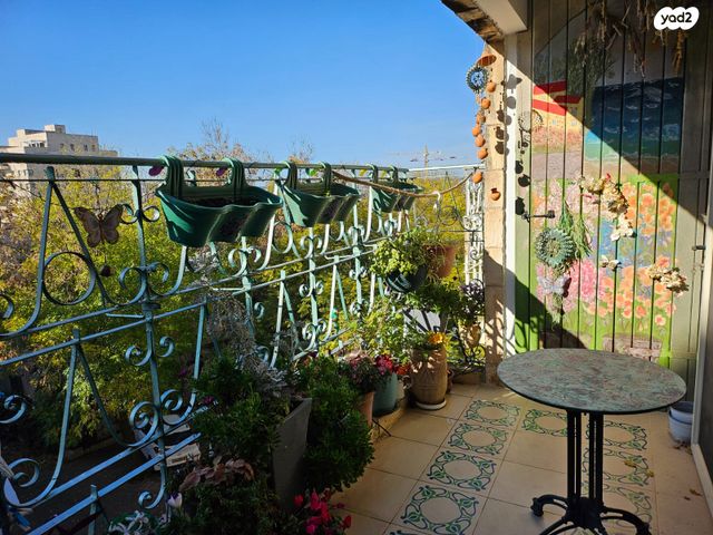 דירה, אריה דוסטרובסקי, תלפיות, ירושלים