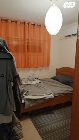 דירה, יצחק בן צבי, גבעת המורה, עפולה