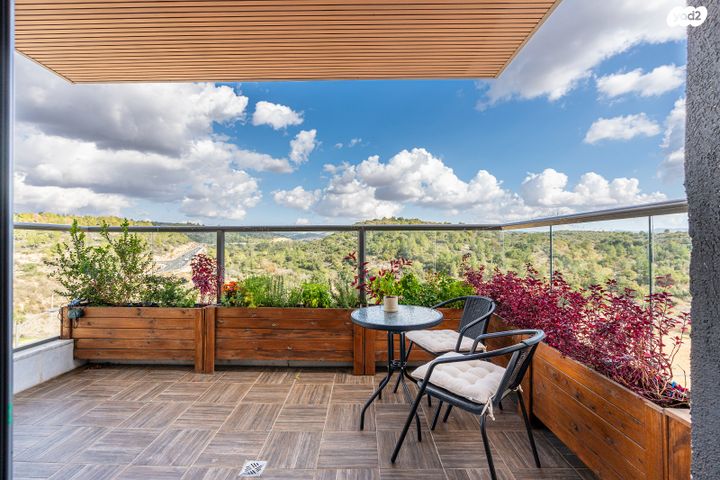 דירה, רעות, חריש