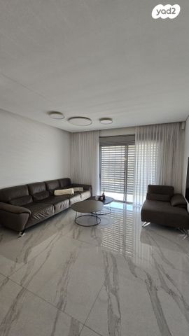 גג/ פנטהאוז, יוסף בורג 56, נווה זאב, נאות אילן, באר שבע