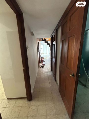 גג/ פנטהאוז, משה שרת 48, הצפון החדש - כיכר המדינה, תל אביב יפו