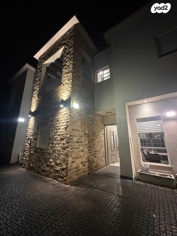 בית פרטי/ קוטג', השדות, עתלית