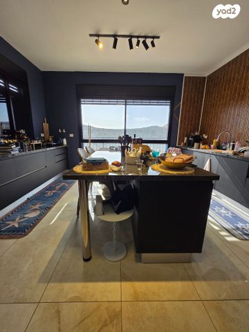 בית פרטי/ קוטג', בית אריה / עופרים