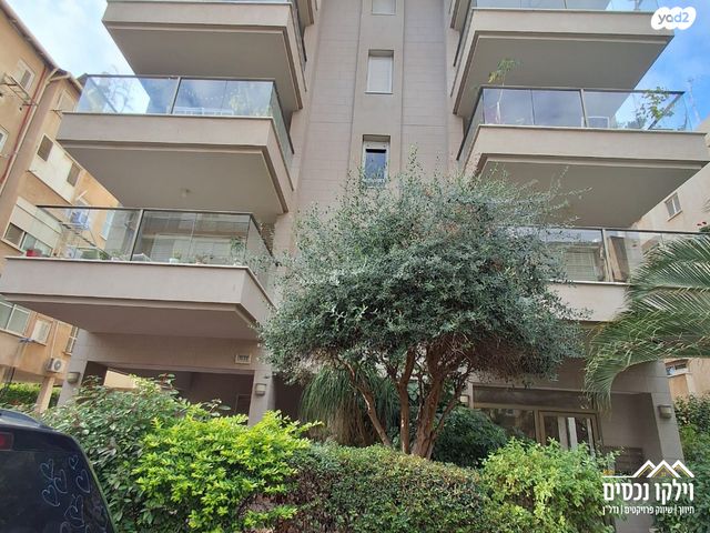 דירה, ישראל שחר, ב' / צפון מערב העיר, רחובות