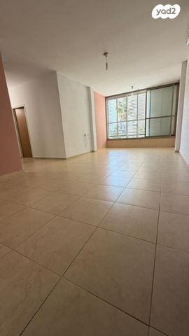 דירה, בארי 29, צפון מזרח מרכז העיר, נתניה