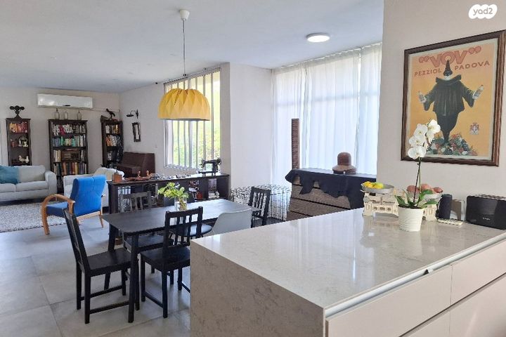 בית פרטי/ קוטג', בארותיים