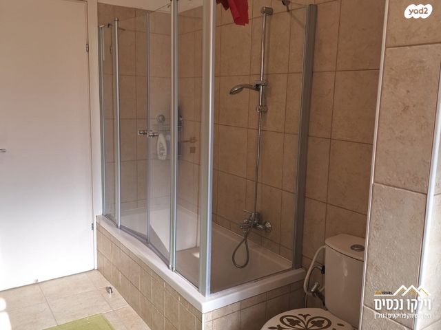 דירה, ישראל שחר, ב' / צפון מערב העיר, רחובות