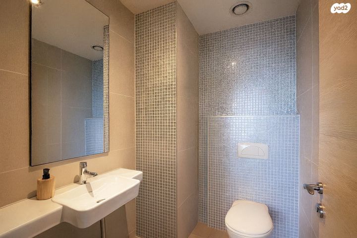 דירה, ניסים אלוני, צמרות איילון, פארק צמרת, תל אביב יפו