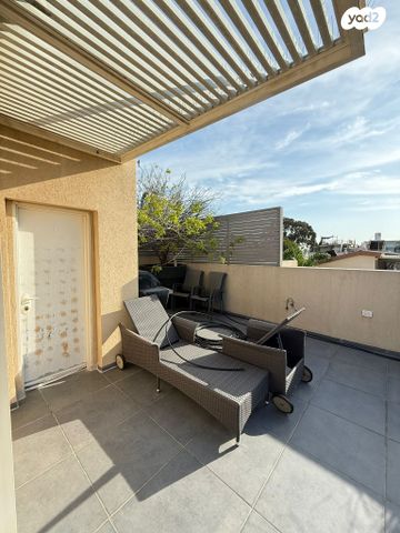 דופלקס, גולן, רמת השרון