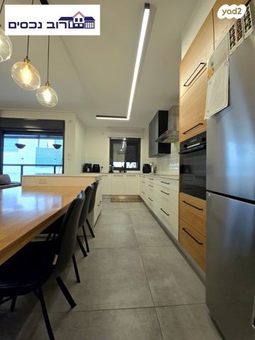 דירה, מכבי, נווה דוד רמז, רעננה