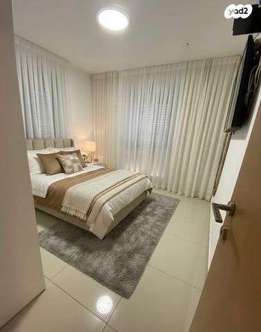 דירה, ישראל בן ציון 16, דרום מערב ותיק, בת ים