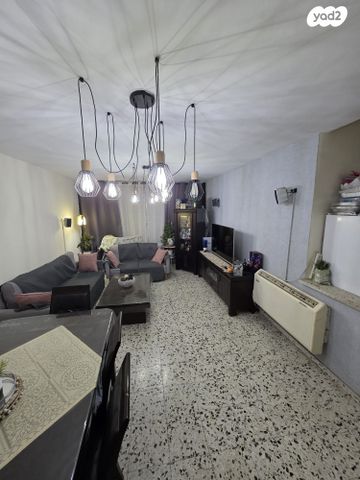 דירה, קרן קיימת לישראל 18, אברמוביץ', ראשון לציון