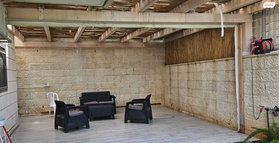 דירת גן, הרב גרוסמן ישראל, בית שמש