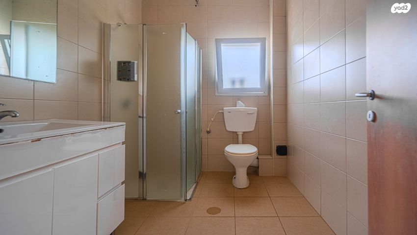 דירת גן, ברנע, אשקלון