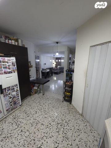 דירה, קרן קיימת לישראל 18, אברמוביץ', ראשון לציון