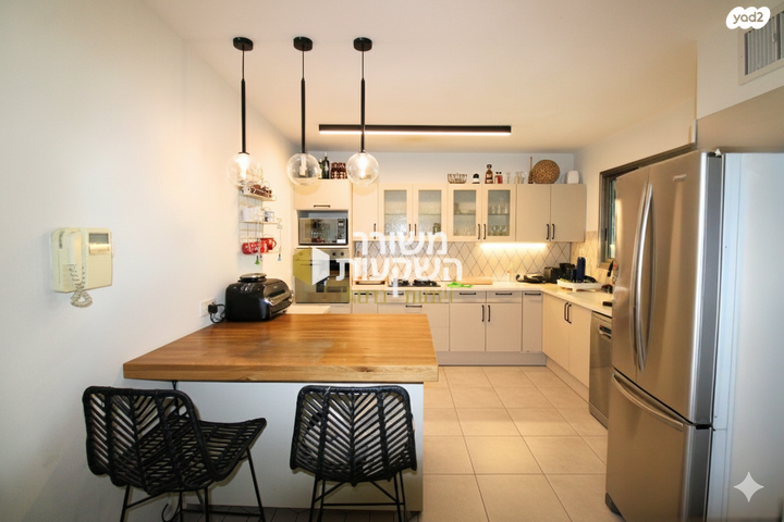 הרצליה הירוקה, נווה עובד