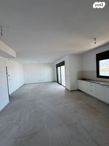 דירה, מרכז העיר דרום, נתניה