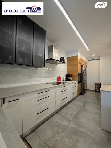 דירה, מכבי, נווה דוד רמז, רעננה