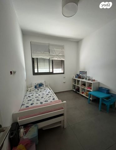 דירה, חרוזים, רמת גן