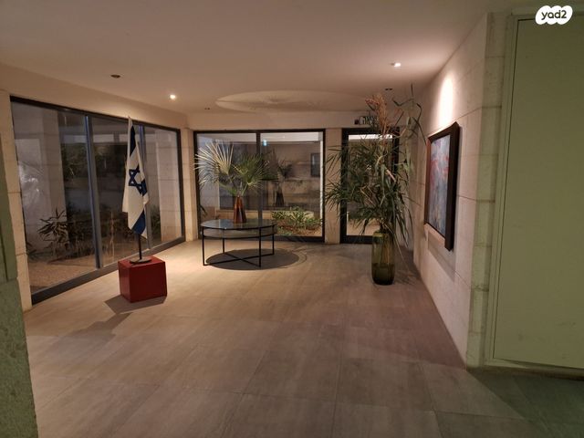 דירה, הדר, רמת השרון