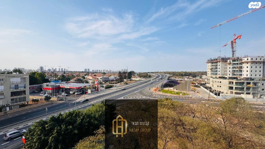 דירה, גאולה כהן, נאות פרס, רמלה